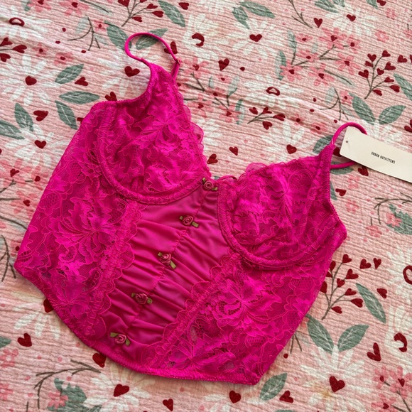 uo lace corset - Picture 2 of 7